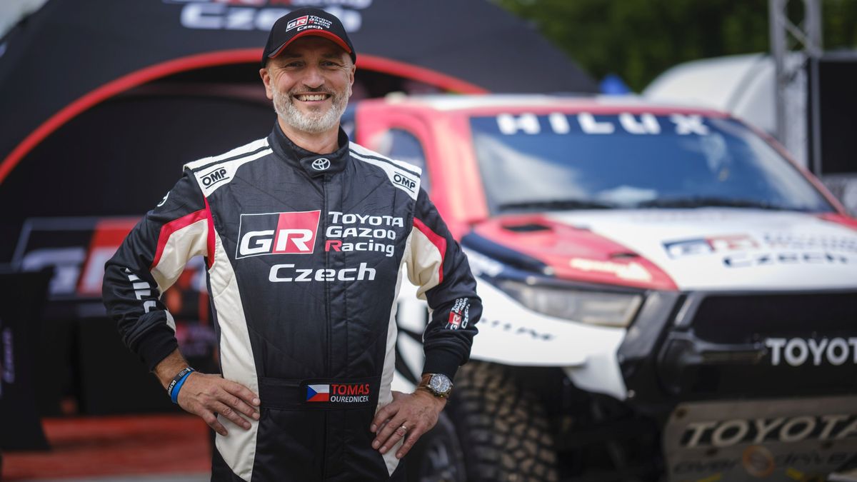 Český tým Toyoty pojede Dakar, pilotovat bude matador Tomáš Ouředníček